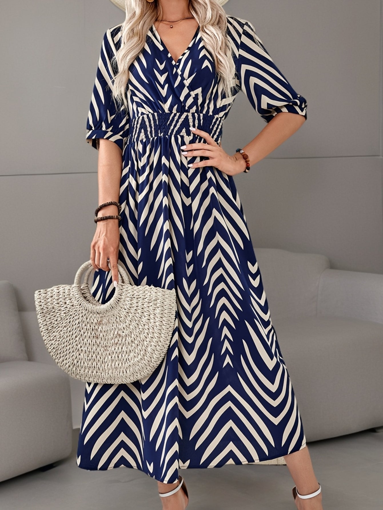 Women's maxi dress with chevron pattern and flattering fit – elegant casual and summer dress