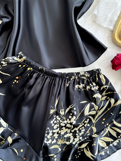Women's pajama set with floral pattern and ruffles – summer nightwear in an elegant style
