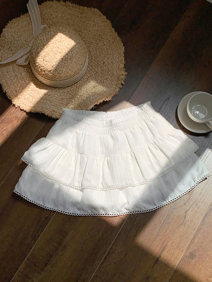 Women's summer mini skirt with ruffles and elastic waistband – Playful boho style for leisure and vacation