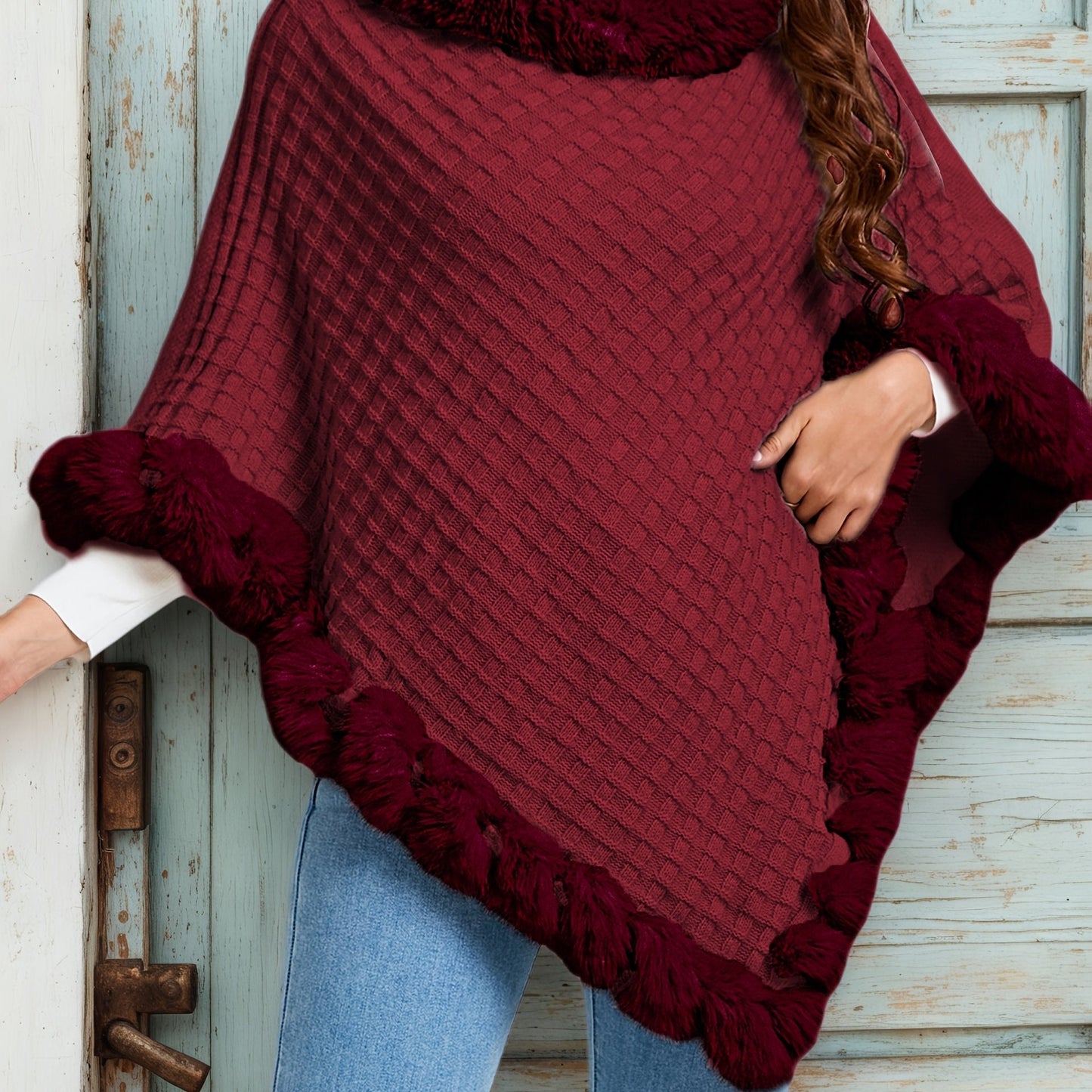 Damen Poncho gestrickt mit Kunstfellbesatz Wickelponcho
