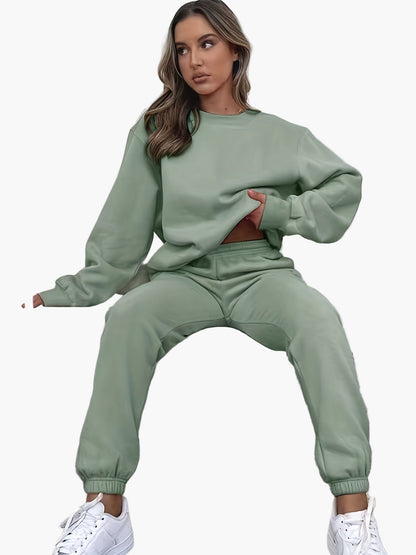 Women's Sweatshirt Jogging Suit Set – Comfortable Casual Outfit for Everyday & Sports