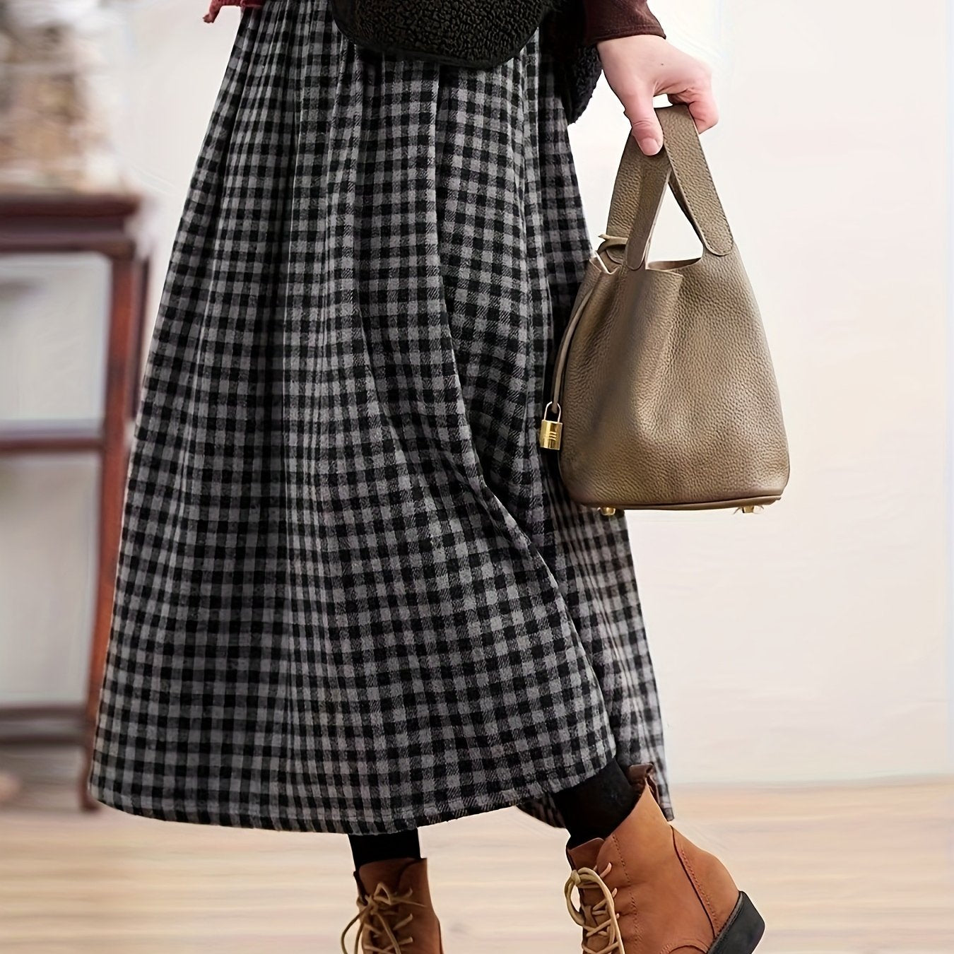 Damen Karierter Midi-Rock mit Faltenrock-Optik in Schwarz-Grau