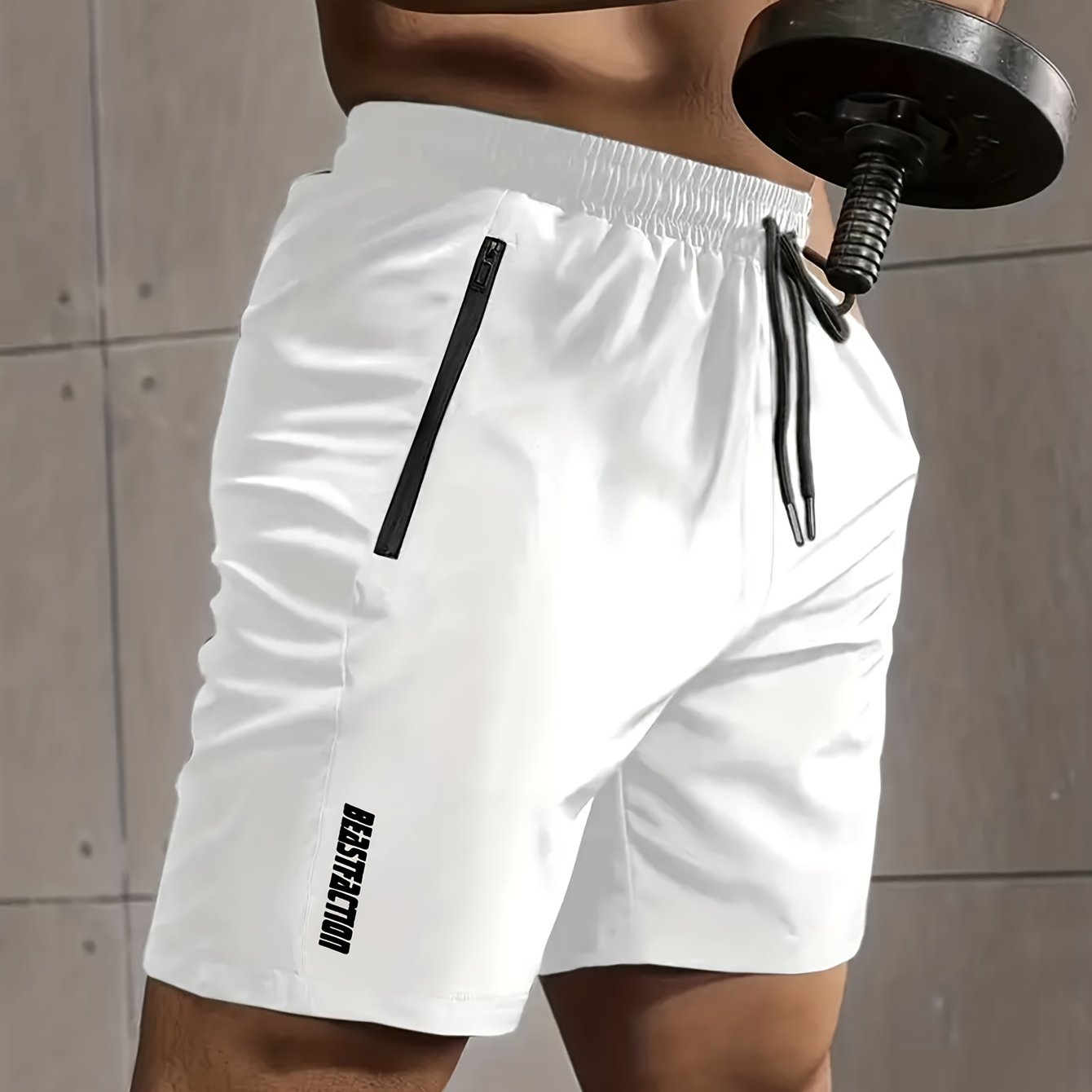 Men's Sports and Fitness Shorts with Zipper Pocket – Ideal for Training & Leisure