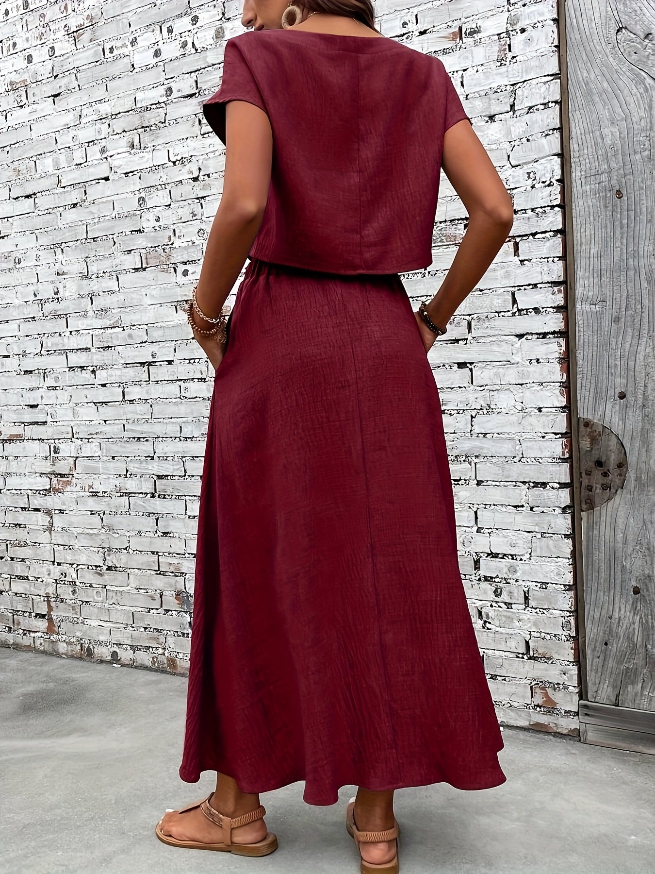 Women's Summer Two-Piece Set Elegant – Fashionable Crop Top and Maxi Skirt, Perfect for Everyday & Vacation