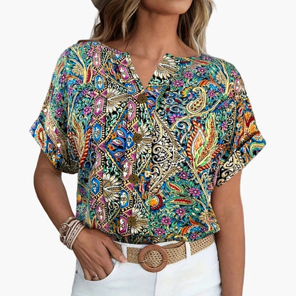 Women's Short-Sleeve Blouse with Floral Pattern and Button Placket – Elegant Summer Fashion for Everyday & Leisure