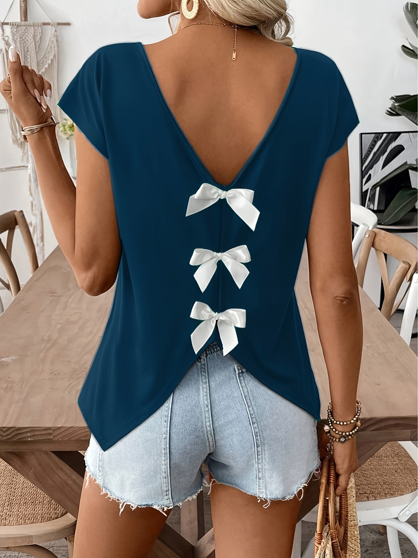 Women's Shirt with Back Cutout and Bows – Fashionable Casual Top for Spring & Summer