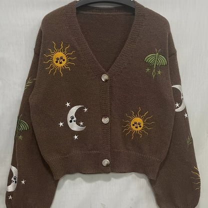 Cardigan Strickjacke mit Sonnen-, Mond- & Mottenstickerei