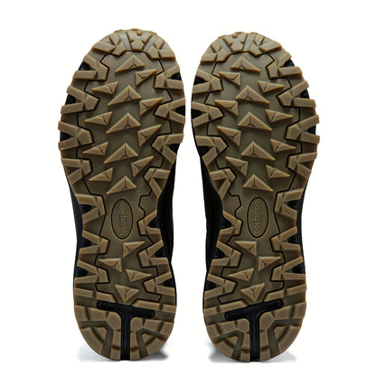 Men's hiking and trekking shoes with a twist-lock closure, non-slip outdoor sports shoes