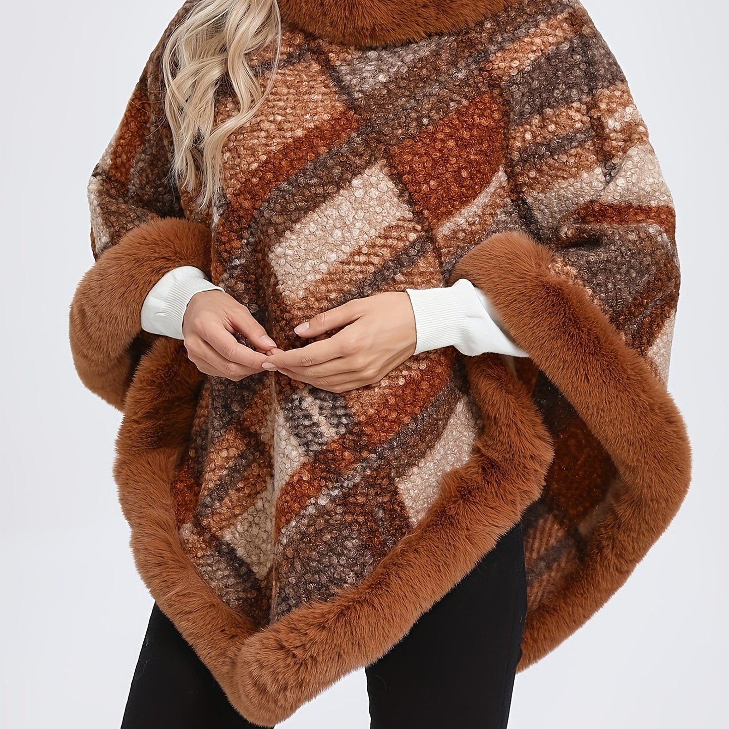 Damen Poncho mit Fellimitatbesatz, kariert, Braun/Grau