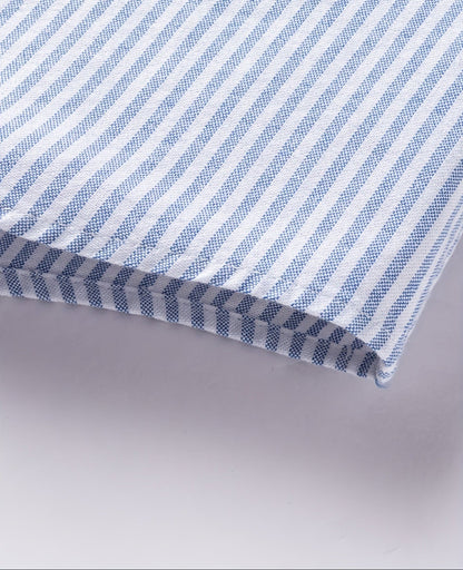 Herren Freizeithemd mit Streifenmuster und Brusttaschen – Lässiger Alltagsstil
