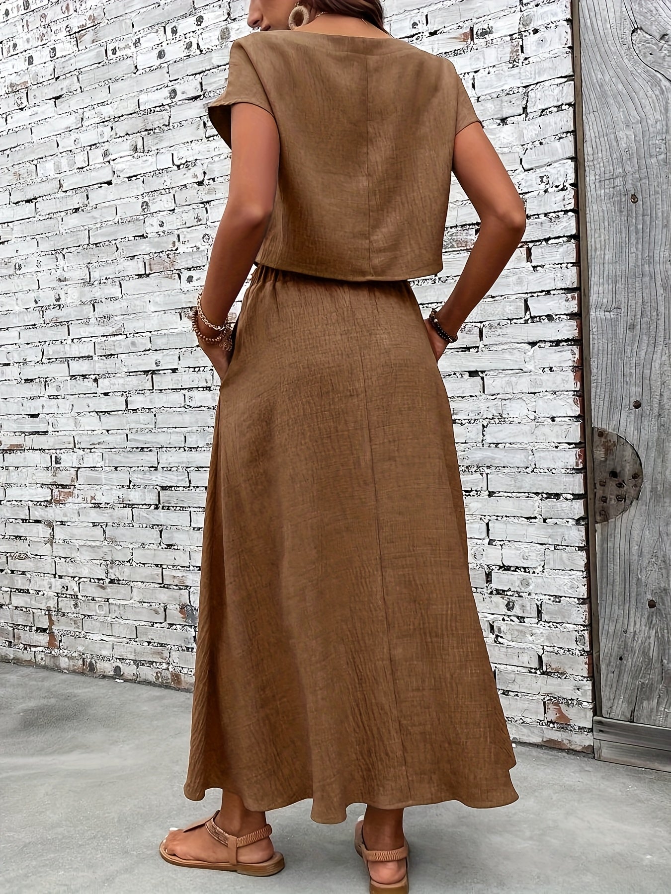 Women's Summer Two-Piece Set Elegant – Fashionable Crop Top and Maxi Skirt, Perfect for Everyday & Vacation