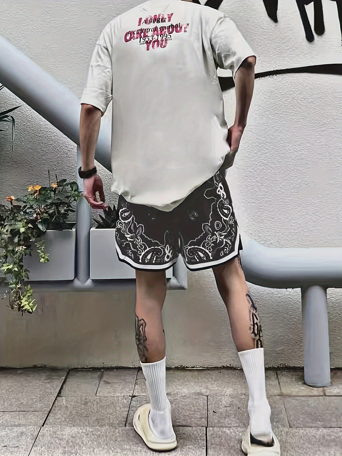 Herren Streetwear Basketball Shorts mit Paisley Print – Sportliche Freizeithose für Alltag & Training
