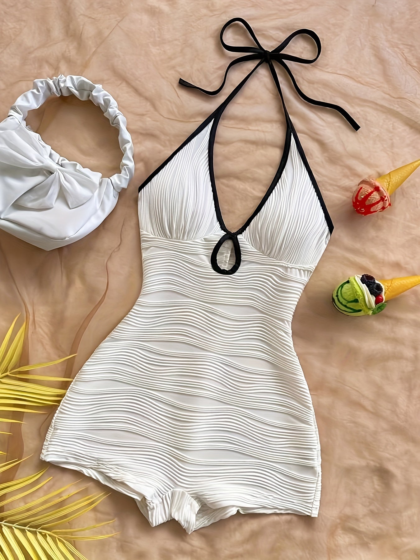 Women's Swimsuit with Wave Design and Boyshort Cut – Elegant One-Piece for Beach and Pool