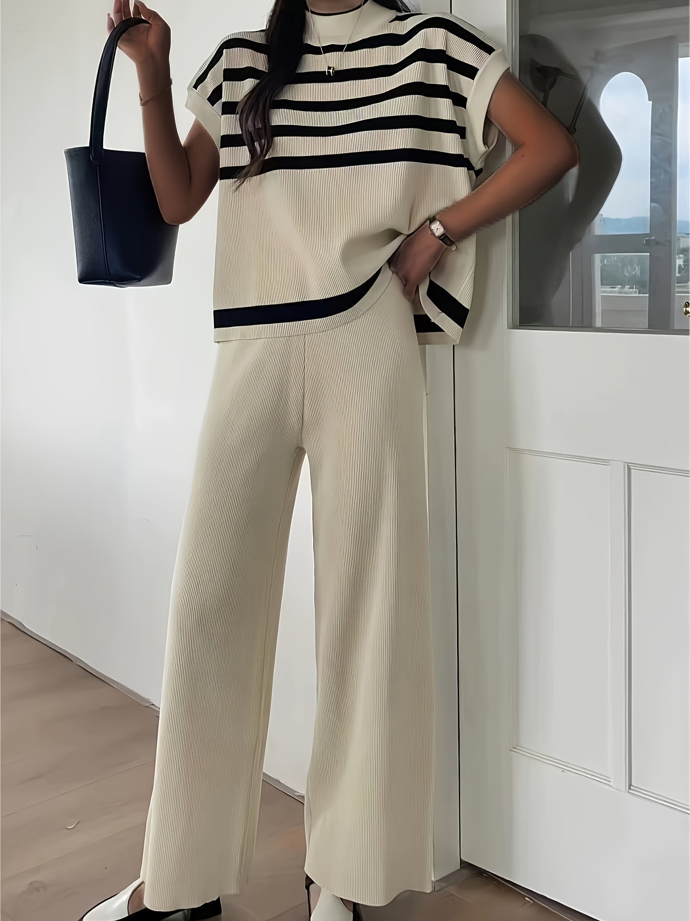 Women's Elegant Striped Set with Wide-Leg Pants – Casual, Fashionable Two-Piece for Spring and Summer