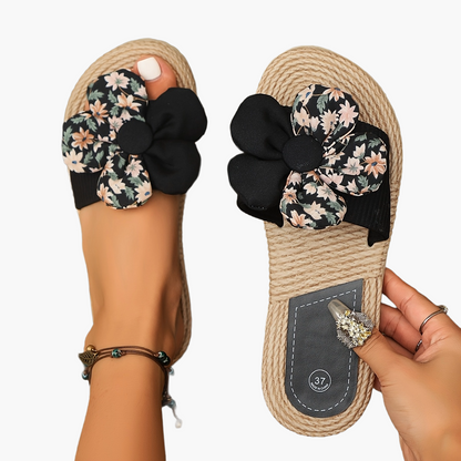Women's summer slides with large floral bow – fashionable espadrille-style slides for leisure & vacation