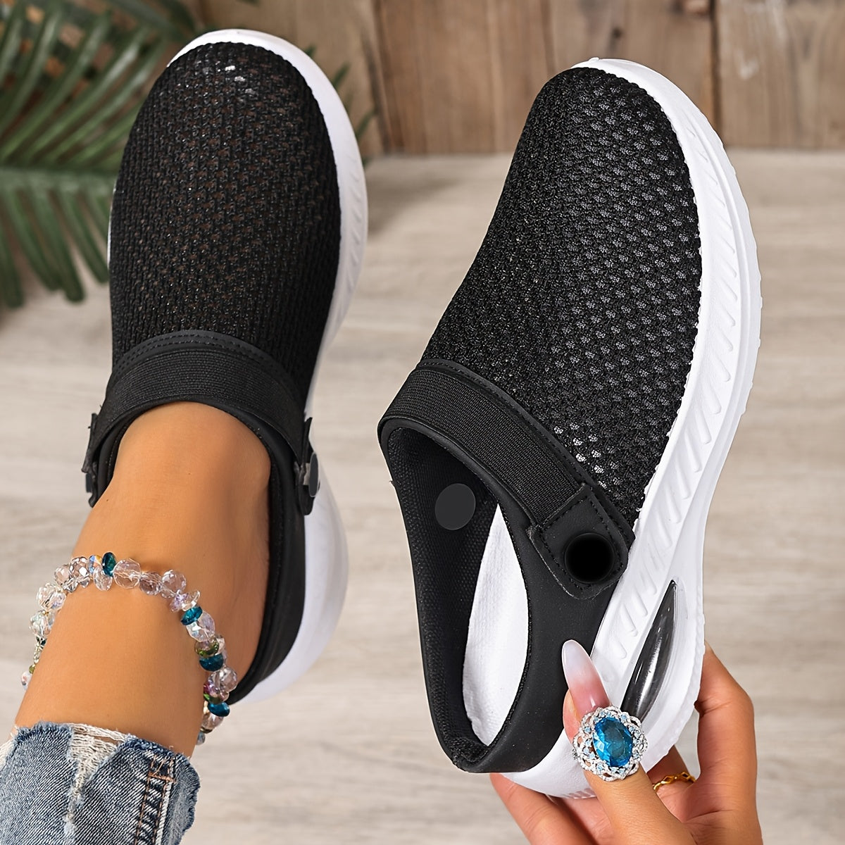 Women's Slip-On Mesh Clogs Comfortable Casual Shoes Sporty Style