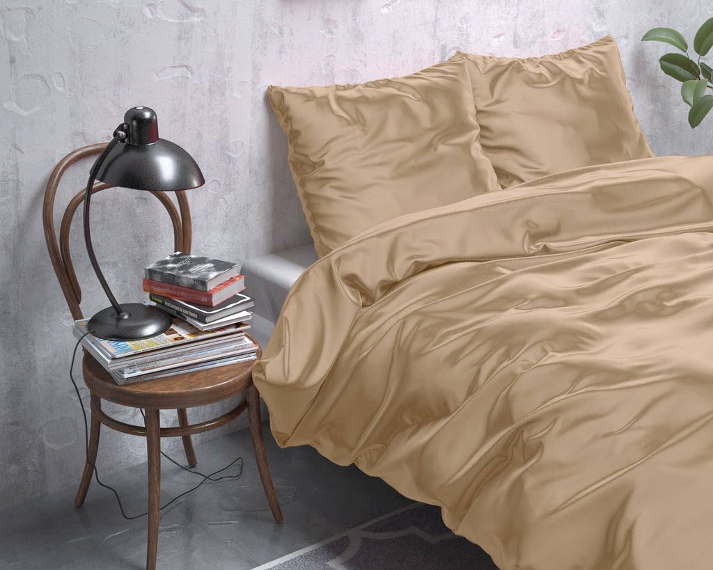 Dekbedovertrek micropercal satijn effen taupe 200 x 220 cm, met kussenslopen 60 x 70 cm