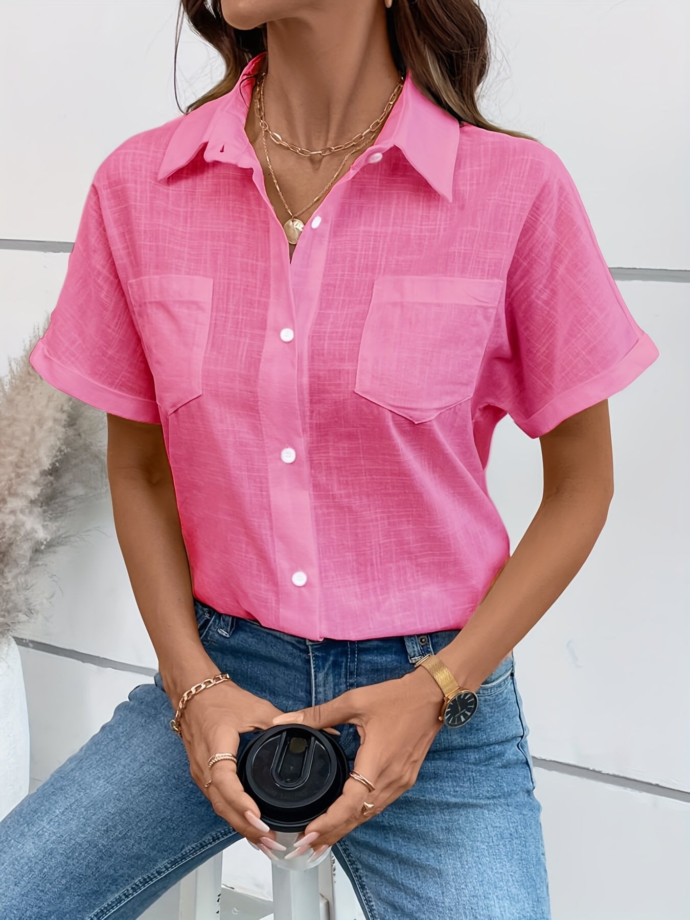 Women's Short-Sleeve Blouse with Bird Print and Chest Pocket – Fashionable Casual Shirt