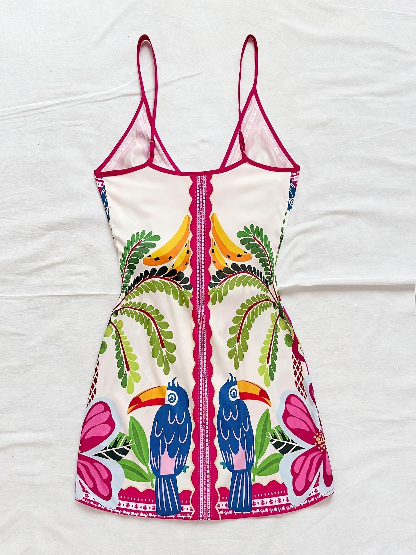 Women's summer wrap dress with tropical print and floral pattern – Perfect for vacation and leisure