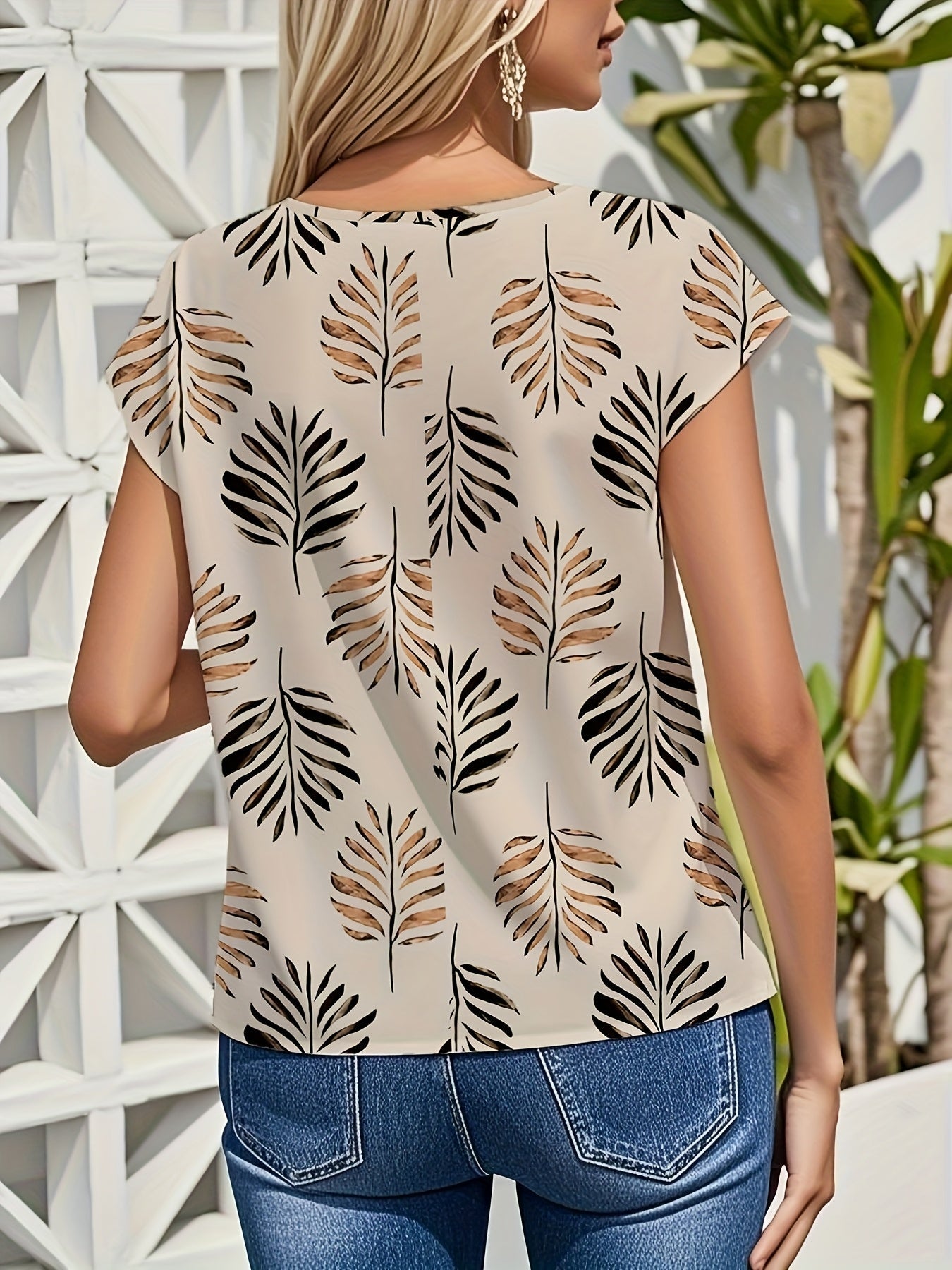 Women's Elegant Summer Blouse with Leaf Print – Short Sleeve, Casual & Outdoor Style