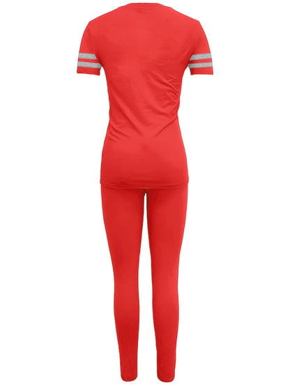 Women's sporty casual set with T-shirt and leggings – modern outfit for everyday and fitness