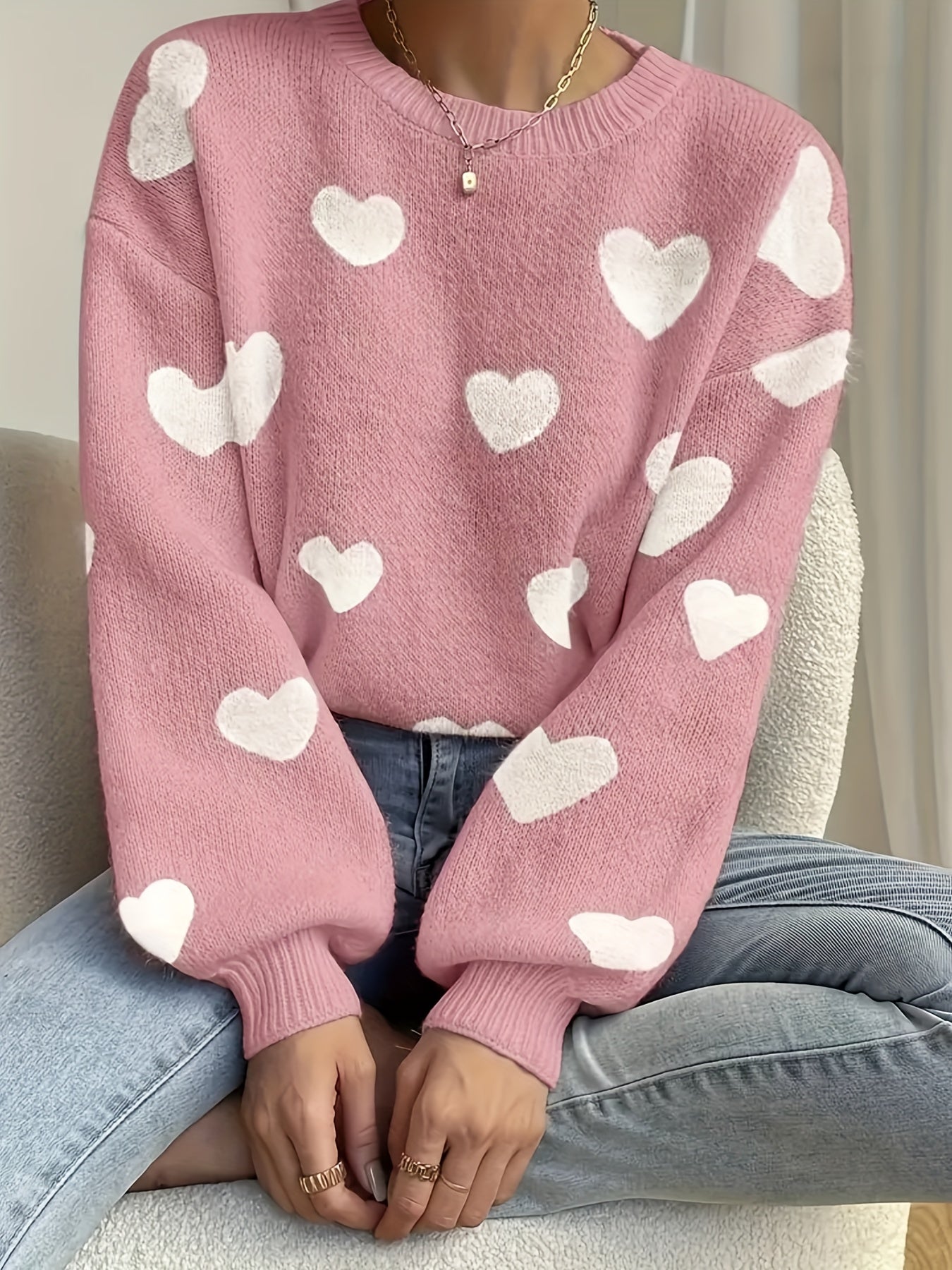 Women's sweater with heart pattern, crew neck, long-sleeve knit sweater