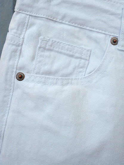 Men's denim shorts in slim-fit style for leisure and everyday wear