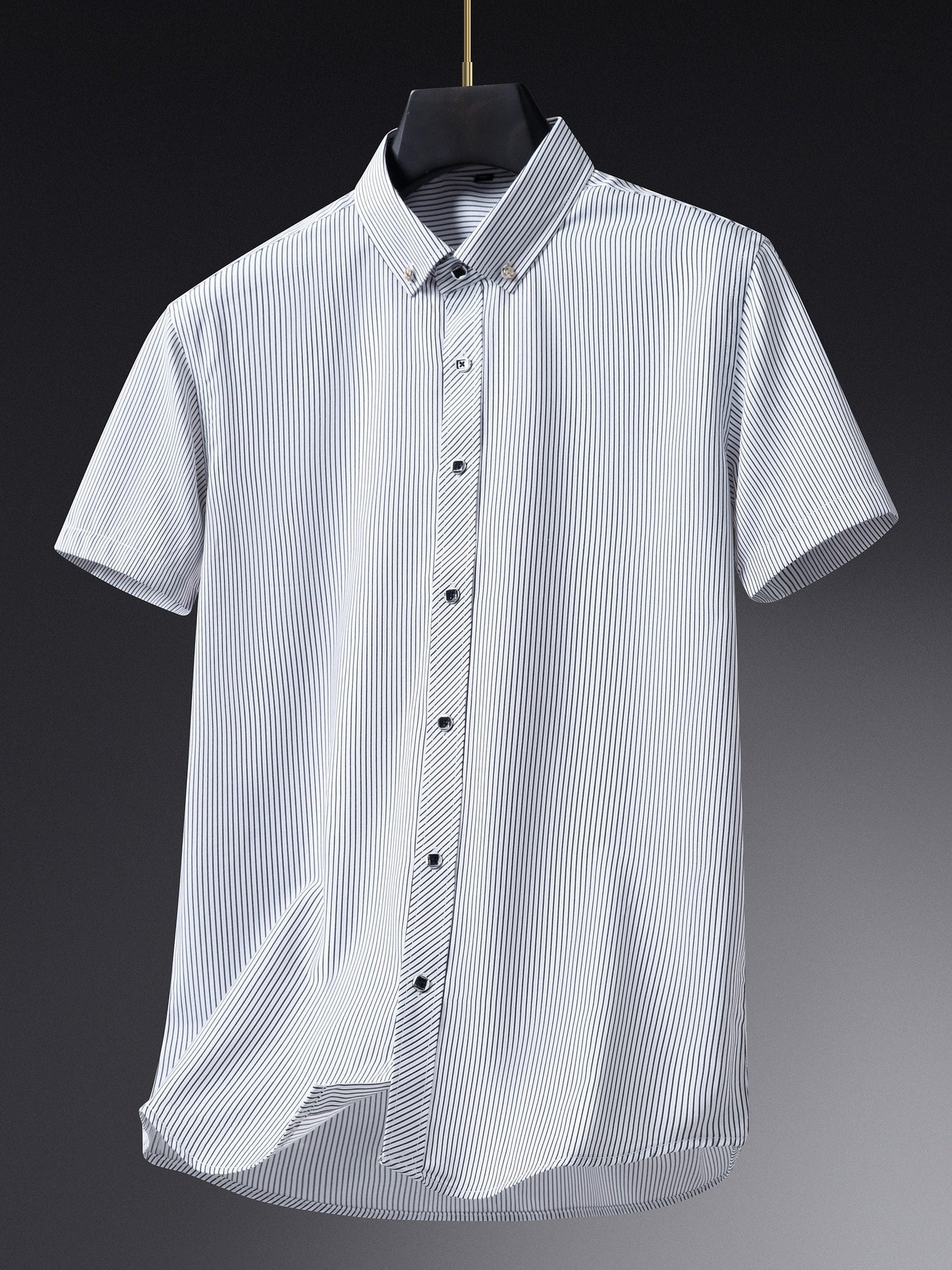 Men's Business Short-Sleeve Shirt with Pinstripes – Modern Design for Office and Leisure