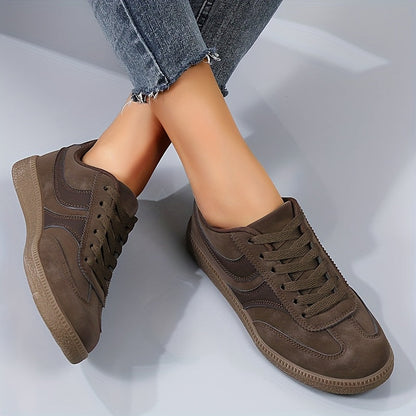 Women's Vintage Sneakers in Retro Look – Everyday, Leisure & Street Style