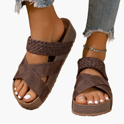 Damen Plateau-Sandalen mit geflochtenem Riemen – Boho Style für Freizeit und Sommer