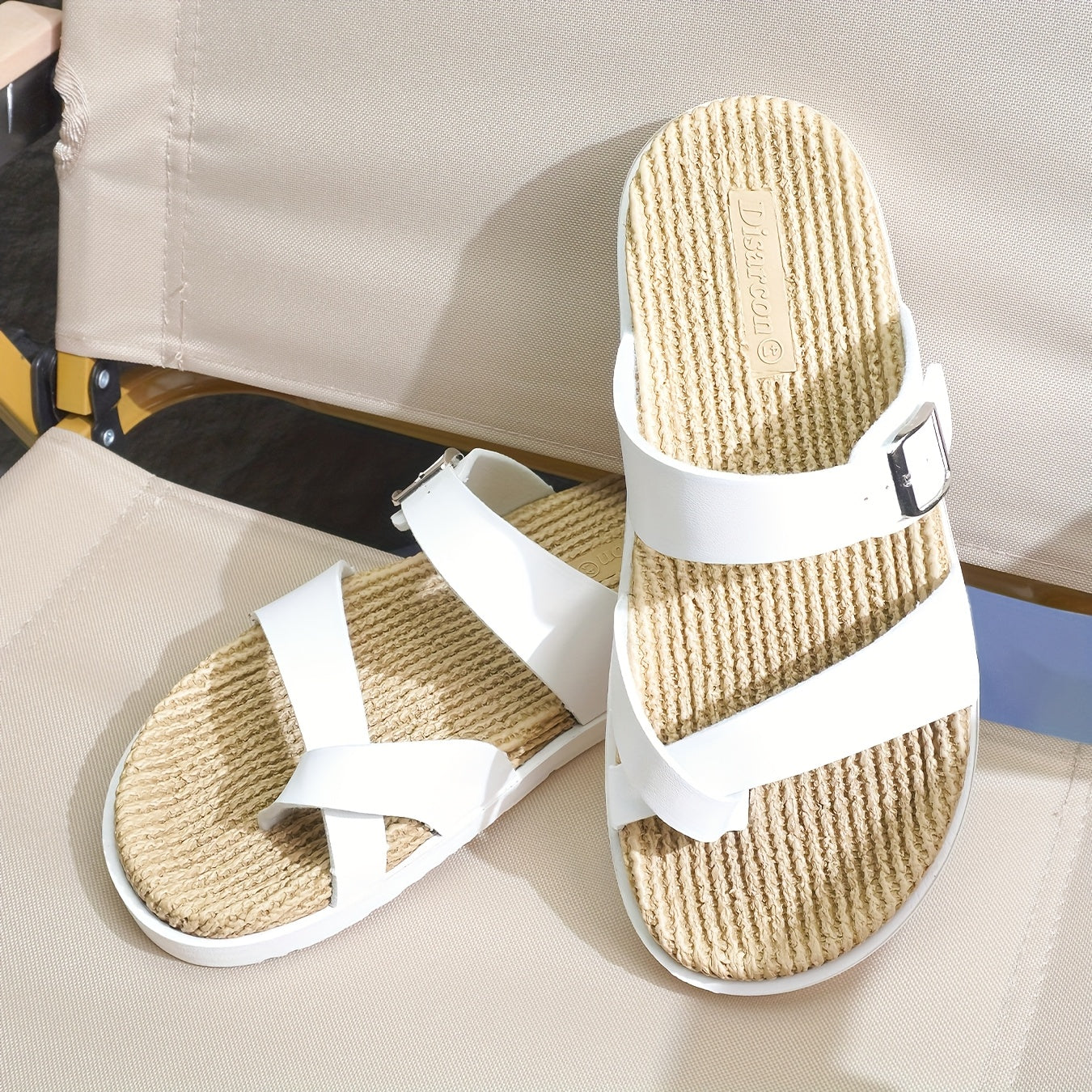 Men's comfort sandals with toe loop and adjustable strap – casual & summer