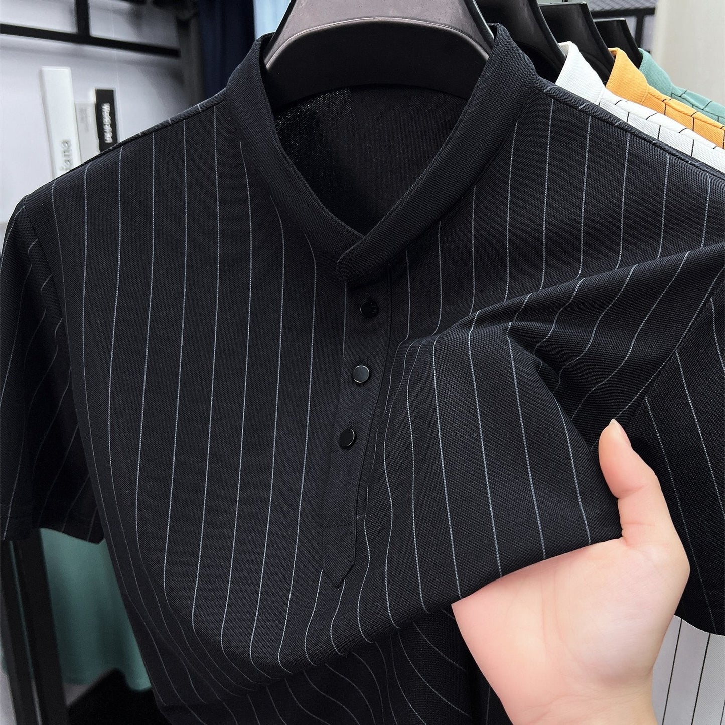 Men's Short-Sleeve Shirt with Stand-Up Collar and Pinstripes – Modern Casual and Business Design