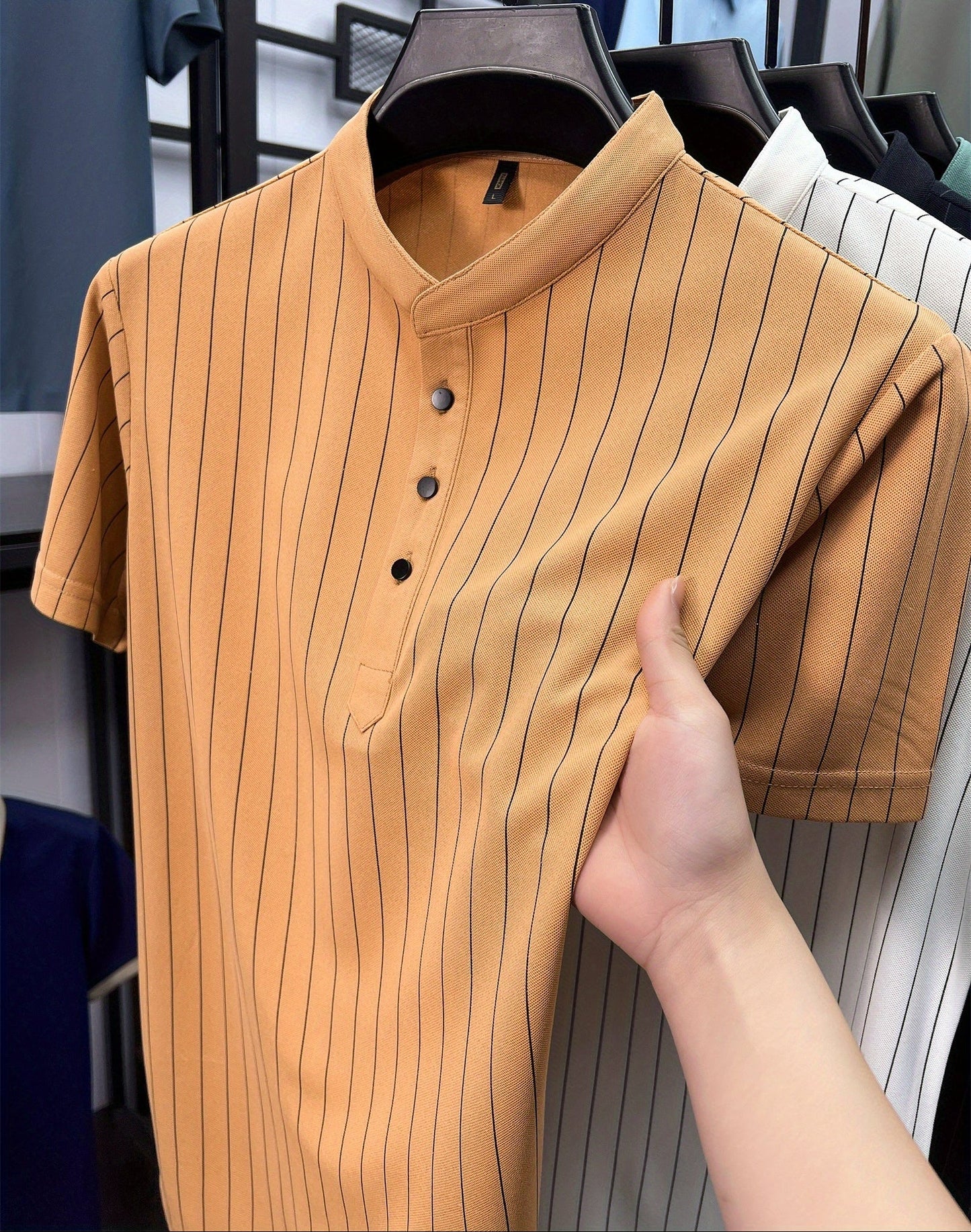 Men's Short-Sleeve Shirt with Stand-Up Collar and Pinstripes – Modern Casual and Business Design