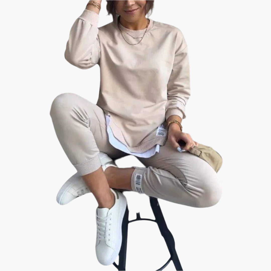 Women's loungewear set – Comfortable casual outfit for everyday & home