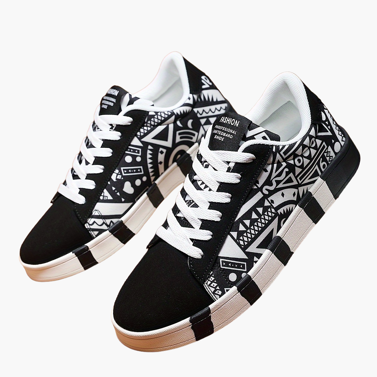 Men's sneakers with colorful geometric pattern – street style casual shoes for outdoor and everyday use