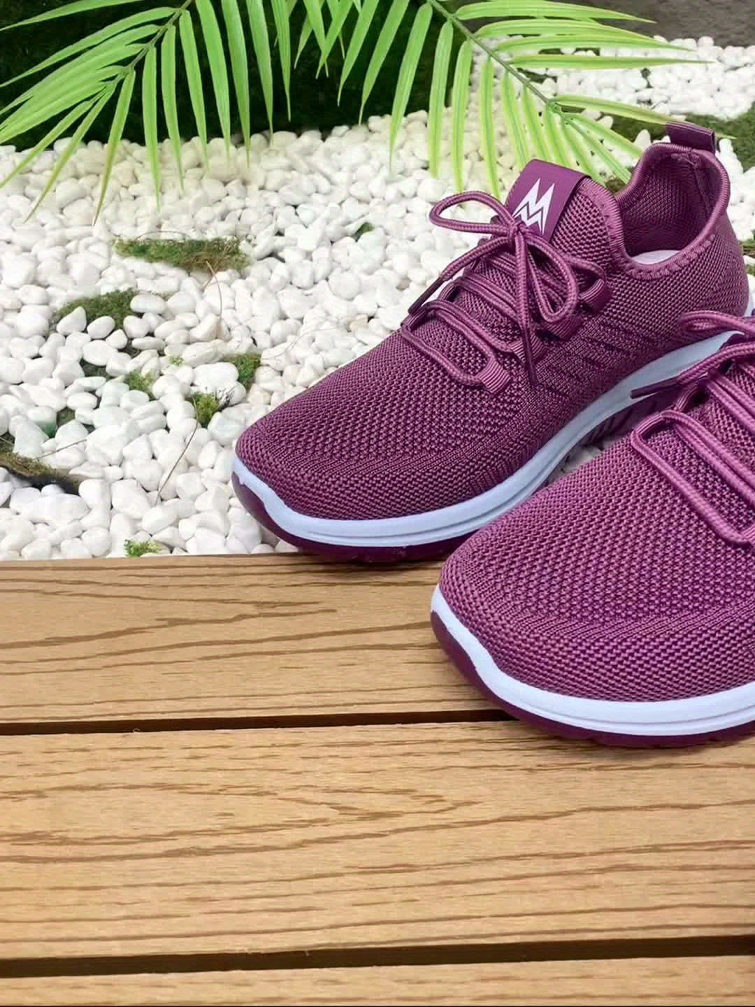 Women's Casual Sneakers with Laces – Comfortable Sports Shoes for Everyday & Fitness