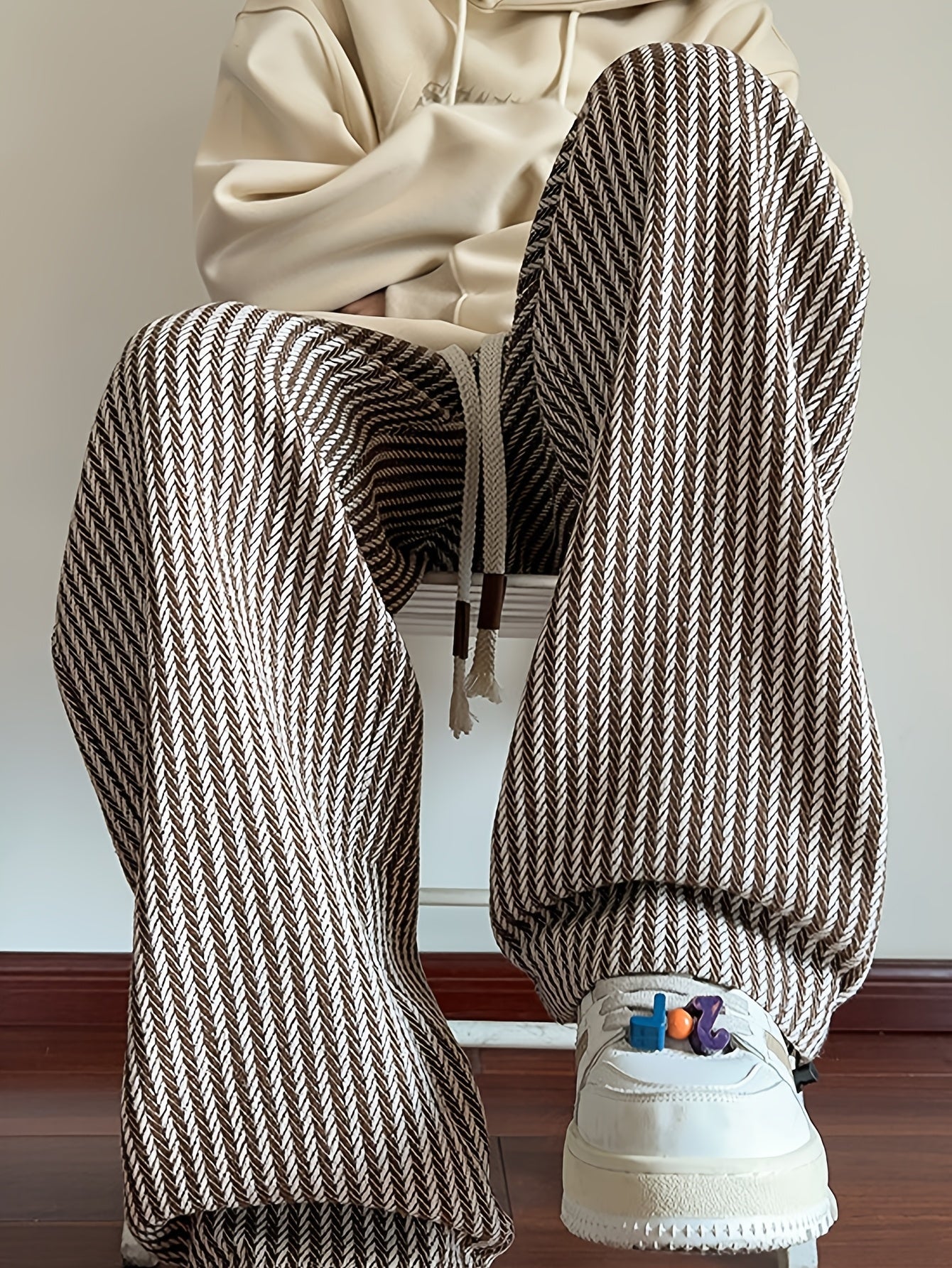 Herren Freizeit-Hose mit Zickzackmuster und geradem Bein – Bequeme Streetwear für Alltag und Freizeit