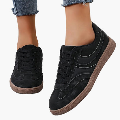 Women's Vintage Sneakers in Retro Look – Everyday, Leisure & Street Style