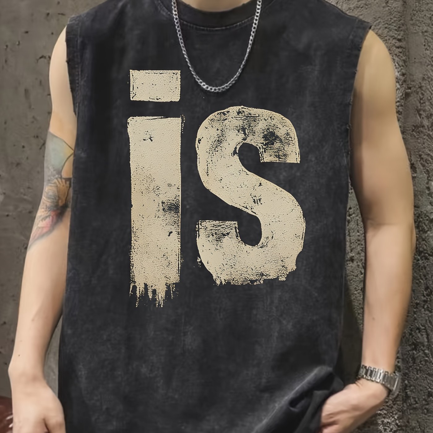 Men's Urban Streetwear Muscle Shirt with Vintage Lettering and Sleeveless Design – Modern Statement Tank Top
