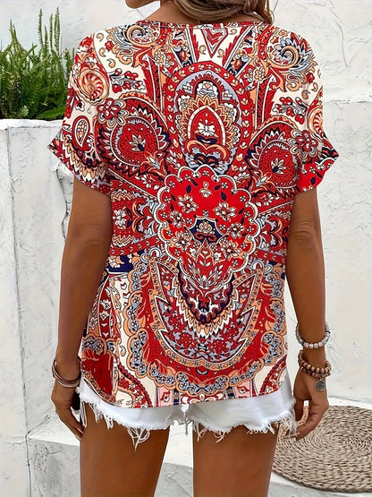 Women's Elegant Summer Blouse with Modern Print for Leisure and Everyday Wear