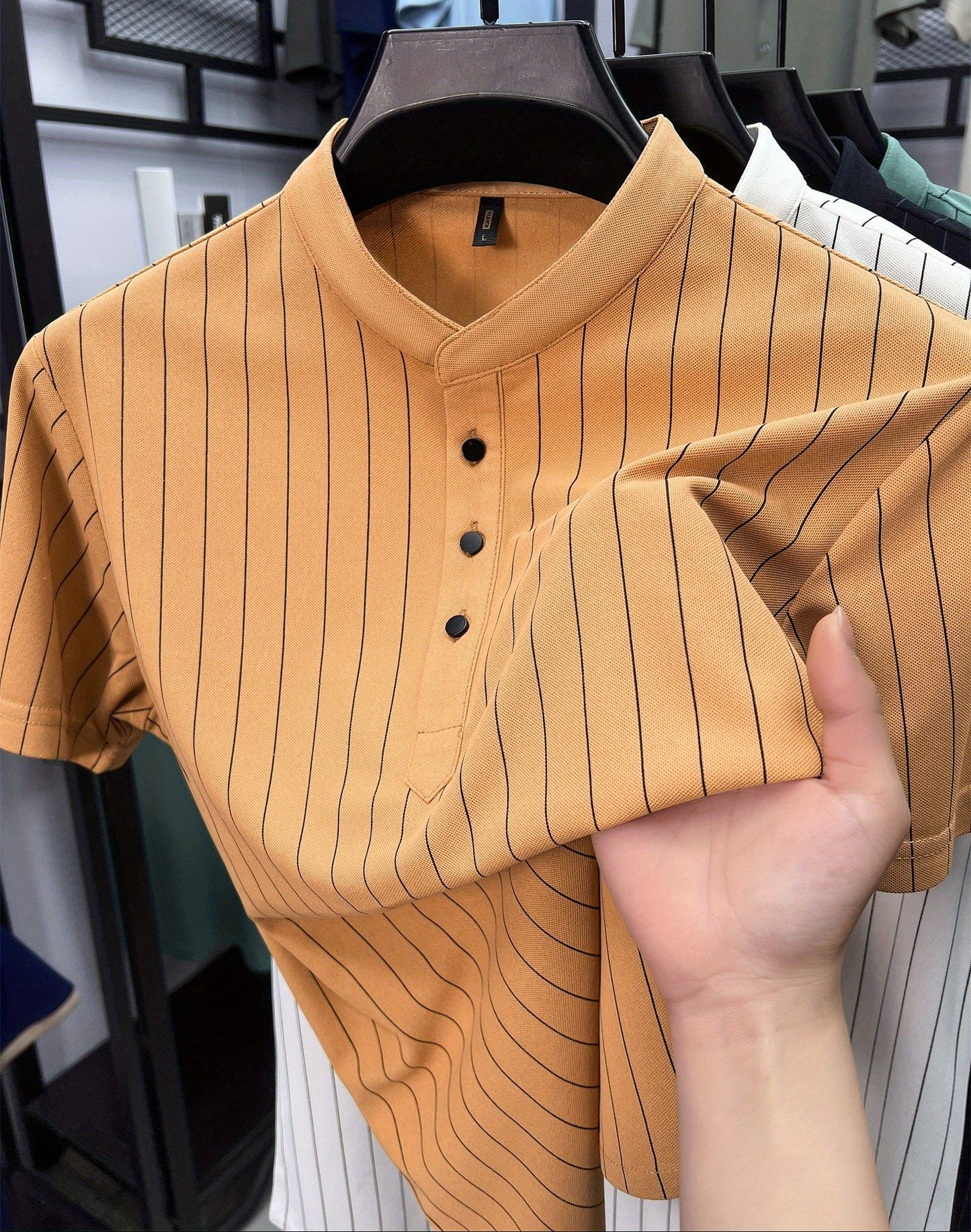 Men's Short-Sleeve Shirt with Stand-Up Collar and Pinstripes – Modern Casual and Business Design