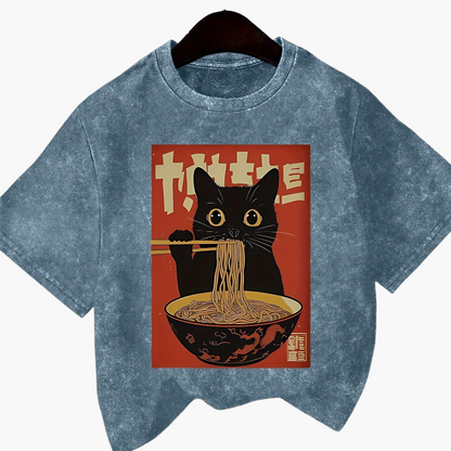 Women's Vintage T-Shirt with Cat and Ramen Print – Funny Graphic Shirt for Casual and Streetwear