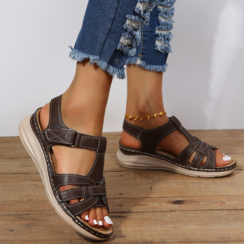 Amanda – Vintage Wedge Sandals in Plus Sizes