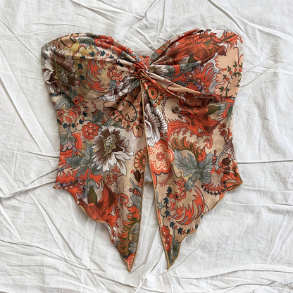 Women's Bandeau Crop Top with Floral Pattern and Knot Detail – Vintage Style for Summer and Festivals