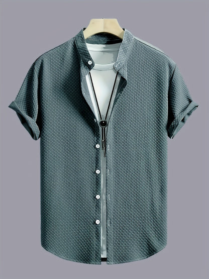 Men's casual shirt with short sleeves and stand-up collar – modern summer shirt for everyday and leisure use