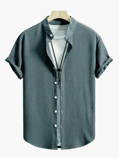 Men's casual shirt with short sleeves and stand-up collar – modern summer shirt for everyday and leisure use