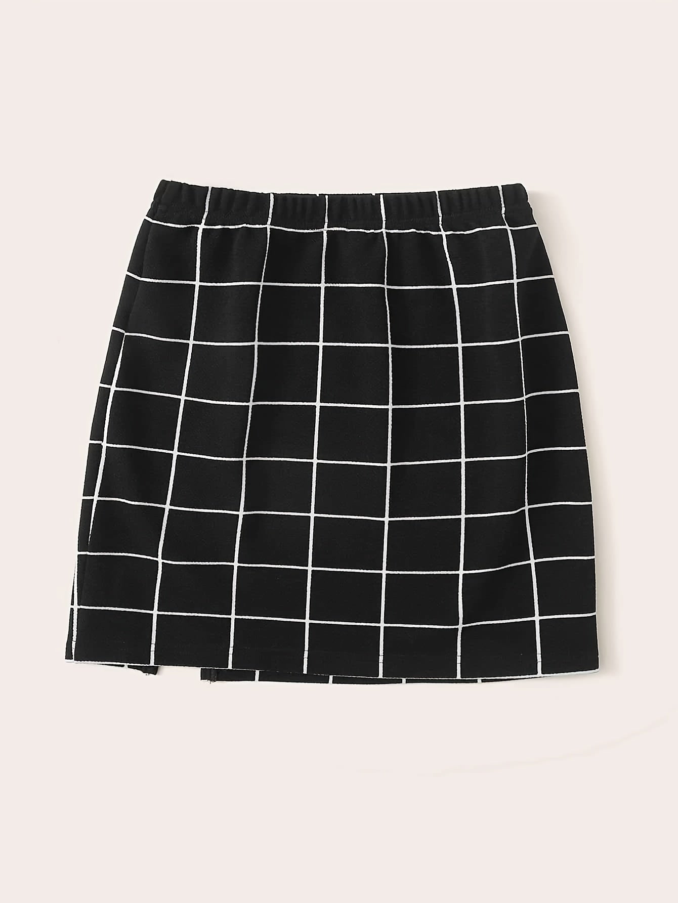 Women's Off-Shoulder Set with Long-Sleeve Shirt and Plaid Skirt – Fashionable Outfit for Everyday and Leisure