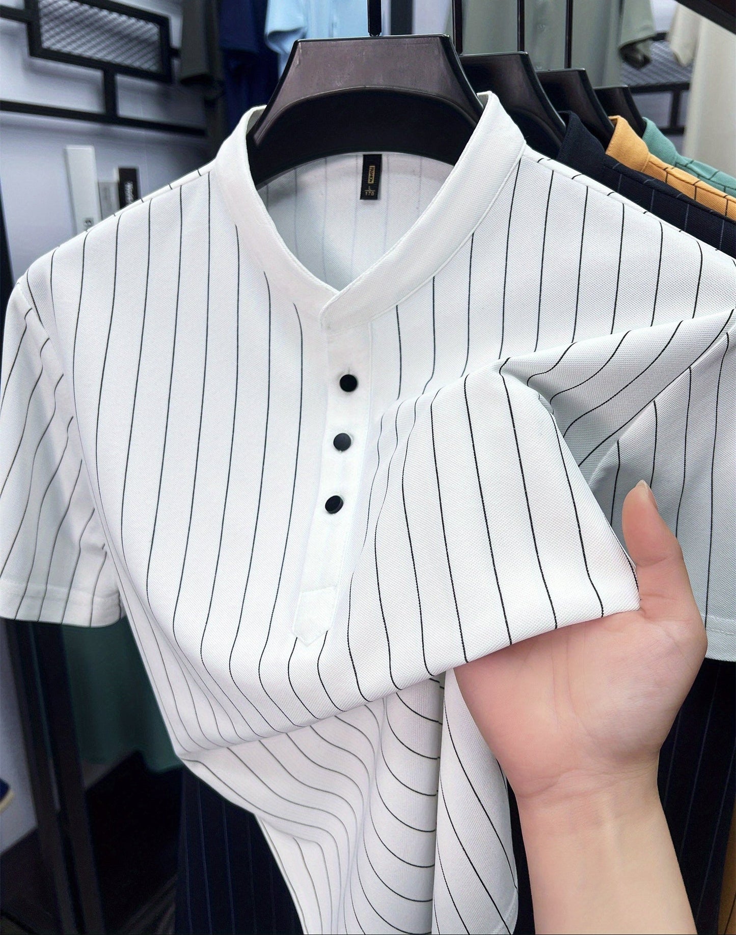 Men's Short-Sleeve Shirt with Stand-Up Collar and Pinstripes – Modern Casual and Business Design