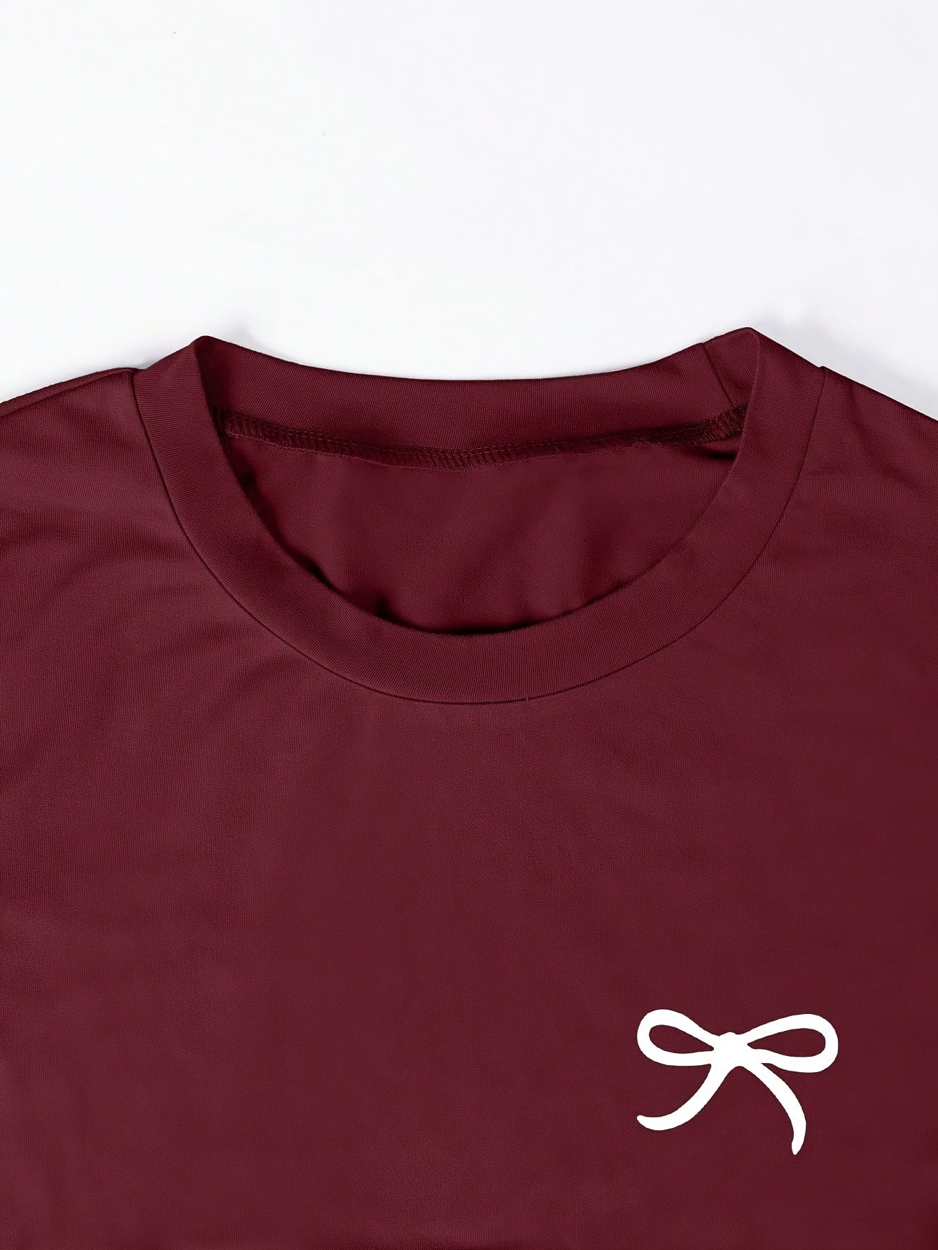 Women's Basic T-Shirt with Bow Embroidery and Ruching – Everyday & Casual