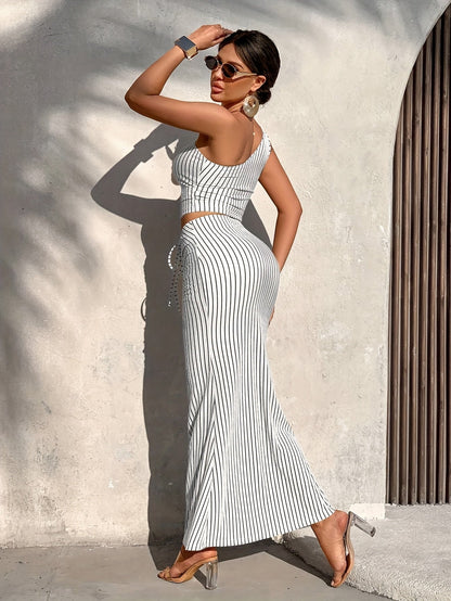 Damen Zweiteiliges Set mit Ein-Schulter Crop Top und Maxirock – Gestreift, Sommer, Elegant Freizeit